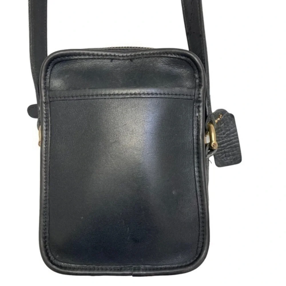 Coach 9973 vintage black leather camera crossbody bag unisex